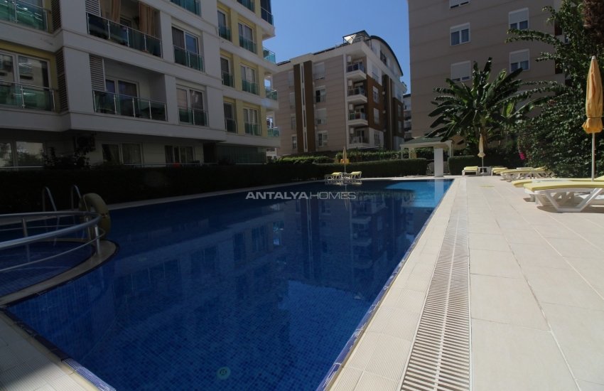 Flat Within Walking Distance of the Sea in Konyaalti Antalya 1