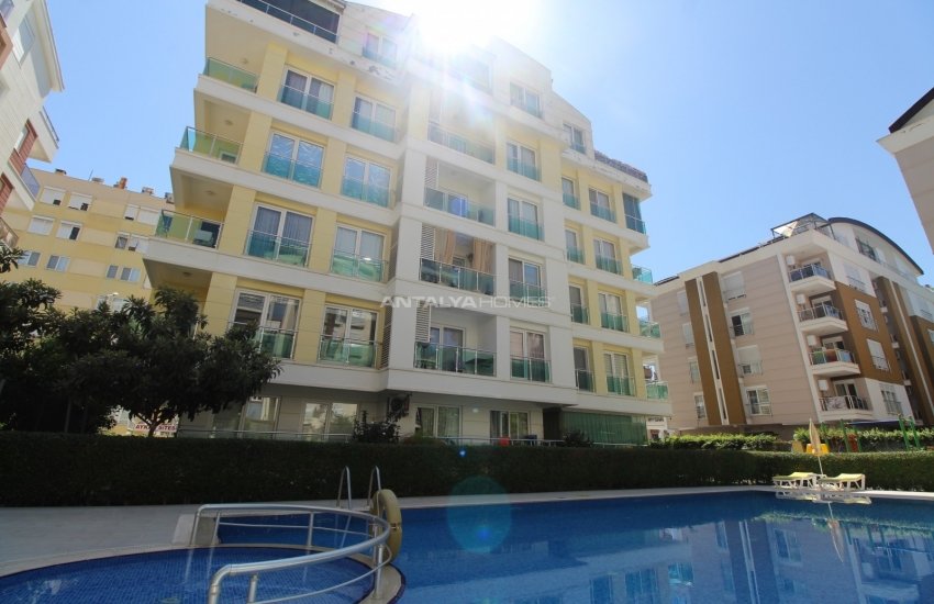 Flat Within Walking Distance of the Sea in Konyaalti Antalya 5