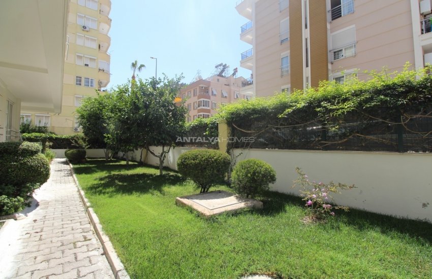 Flat Within Walking Distance of the Sea in Konyaalti Antalya 6