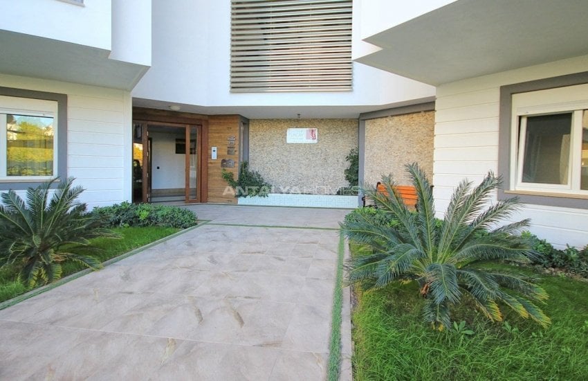 Modern Apartment in a Complex with Rich Features in Antalya 19