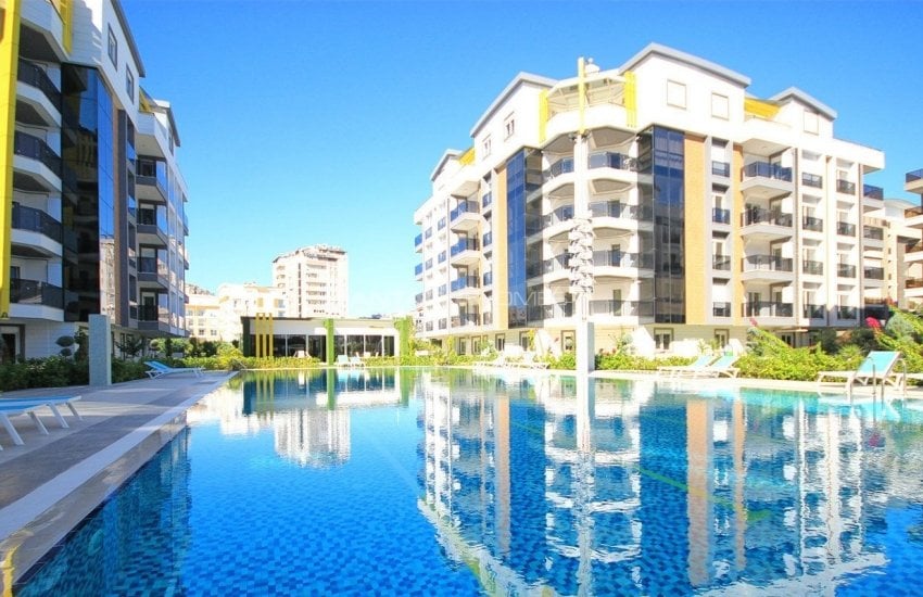 Modern Apartment in a Complex with Rich Features in Antalya 7
