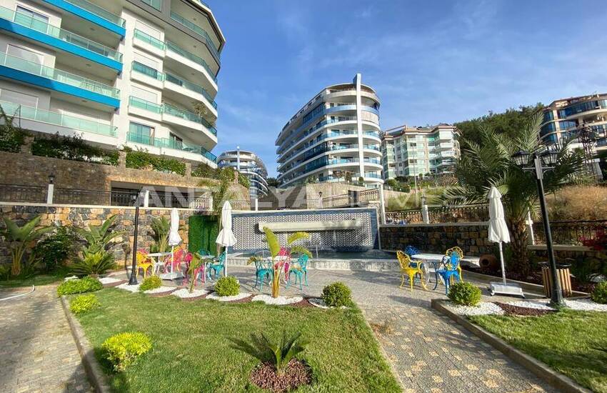 Modern Apartments with Swimming Pools in Alanya Kargicak