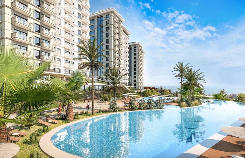 Modern Apartments in a Luxe Complex in Mahmutlar Alanya