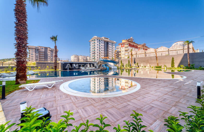 Luxus-wohnungen In Einem Wohnkomplex In Alanya 2
