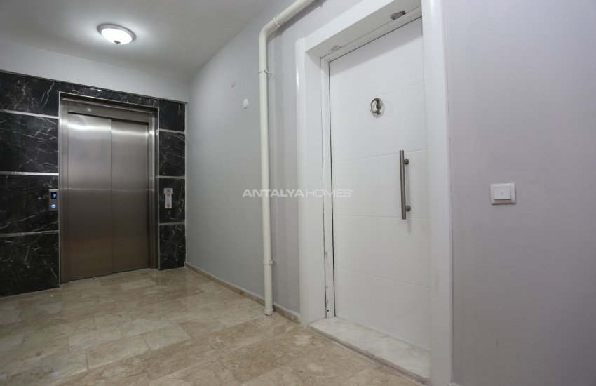 Commercial Real Estate Close to Mark Antalya in Muratpaşa 5