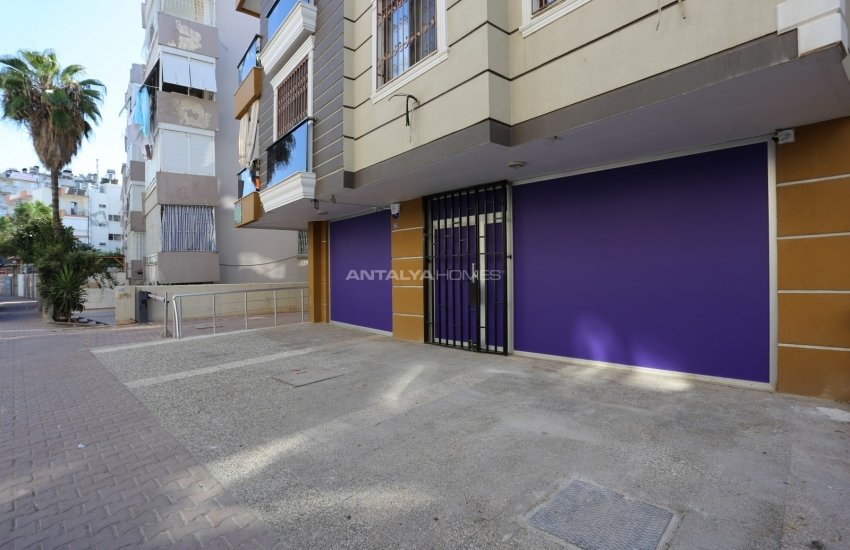 Shop with Rental Income Guarantee in Antalya City Center 2