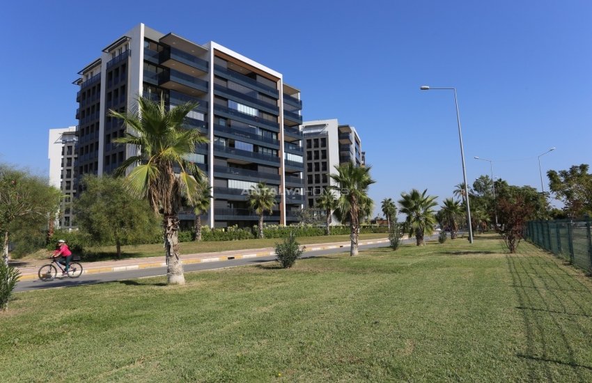 Spacious Apartments with Breathtaking Sea View in Konyaalti 6