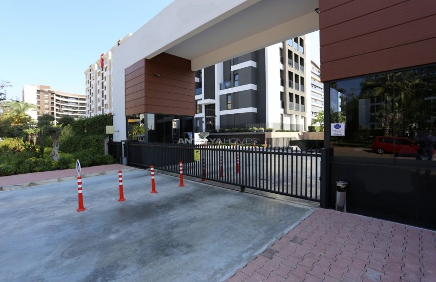 Spacious Apartments with Breathtaking Sea View in Konyaalti 7