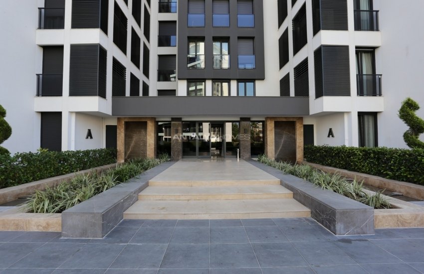 Spacious Apartments with Breathtaking Sea View in Konyaalti 8