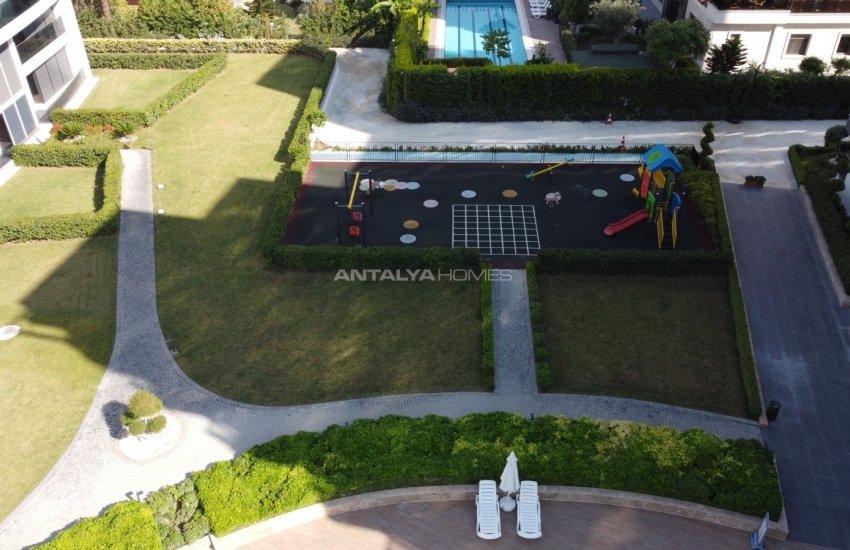 Spacious Apartments with Breathtaking Sea View in Konyaalti 10