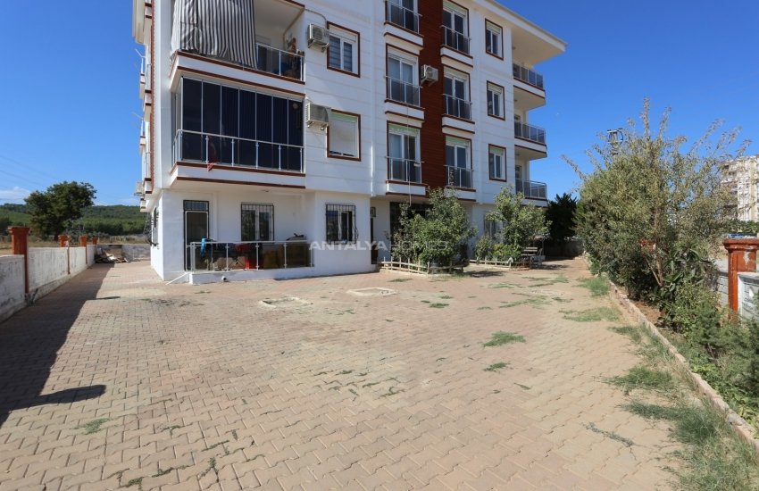 Key Ready 3+1 Apartments 1 Km From the Tram Station in Kepez 3