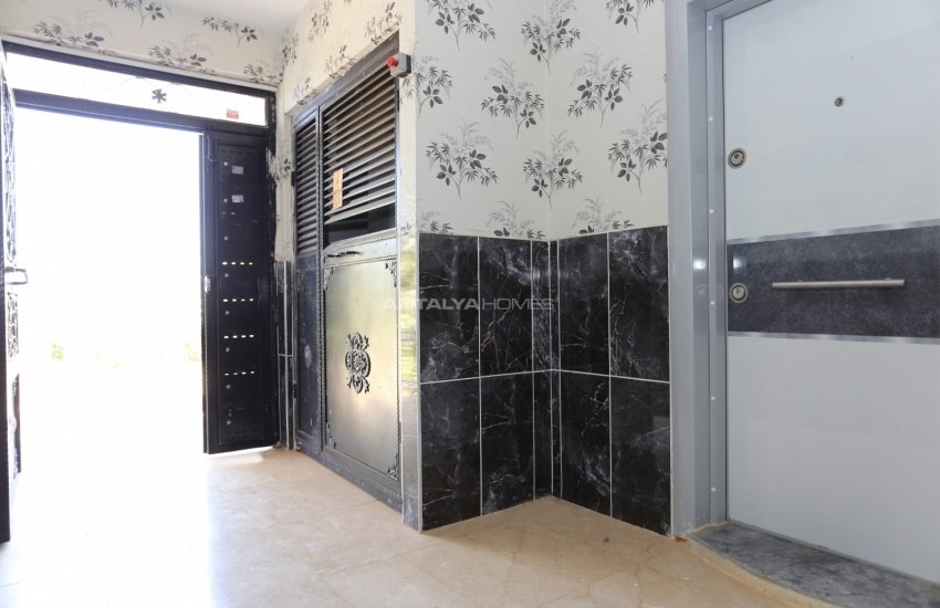 Key Ready 3+1 Apartments 1 Km From the Tram Station in Kepez 6