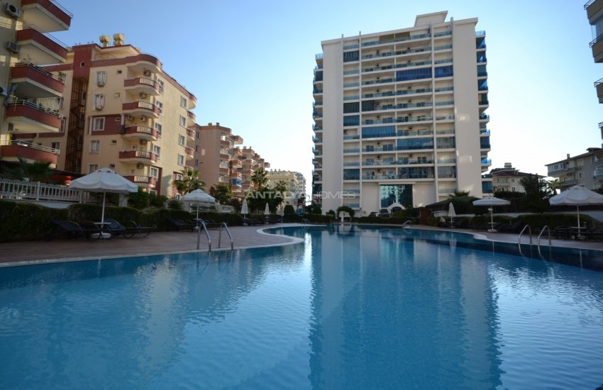 Furnished Apartment in Alanya Mahmutlar Close to the Sea 1
