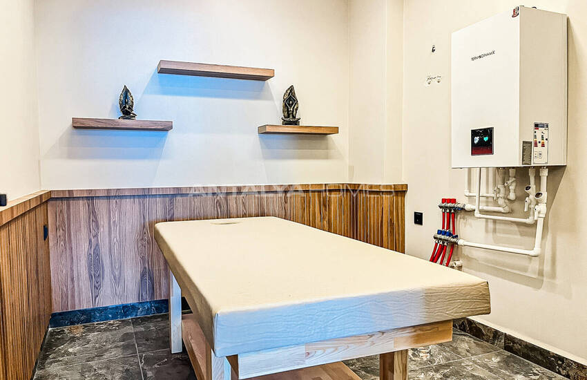 Alanya Kestel'de Havuzlu ve Güvenlikli Sitede Daireler 4