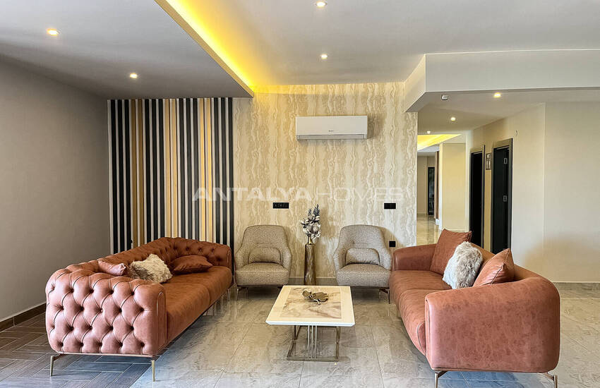 Flats in a Secure Complex with Swimming Pools in Kestel Alanya 13