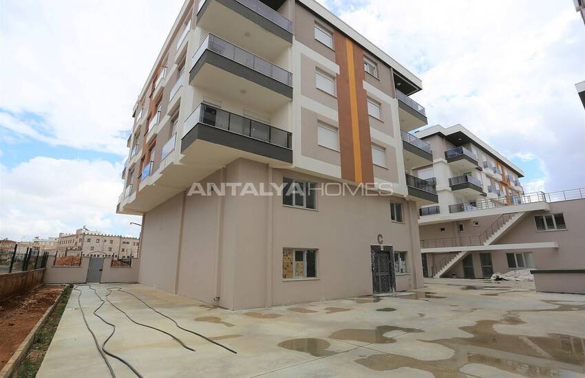 Reasonably Priced Apartments Within a Secure Complex in Kepez 2