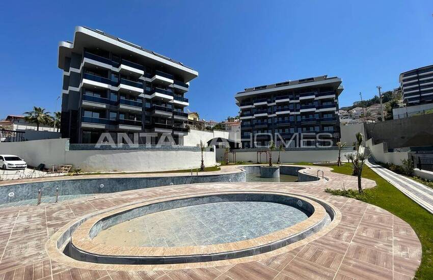 Alanya'da Kargıcak'ta Havalimanı'na Yakın Şık Daireler 1