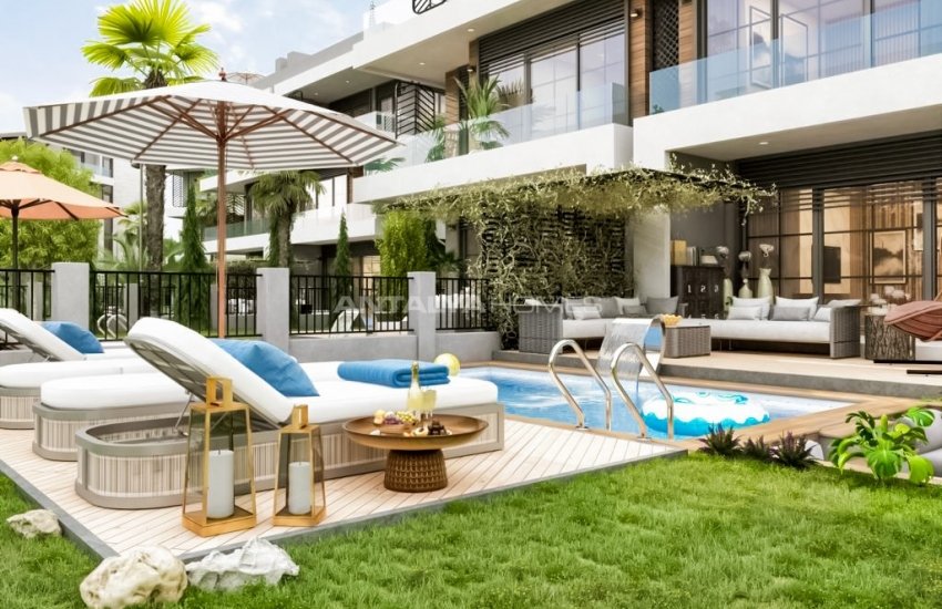 Contemporary Designed Chic Semi Detached Villas in Alanya Center 10