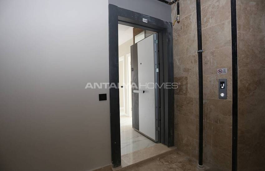 Comfortable and Chic Real Estate in Antalya City Center 9