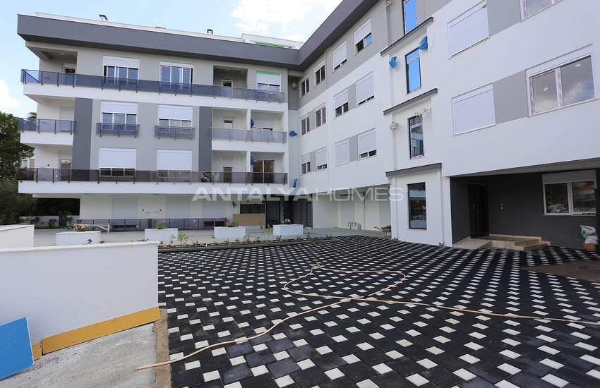 Comfortable and Chic Real Estate in Antalya City Center 1