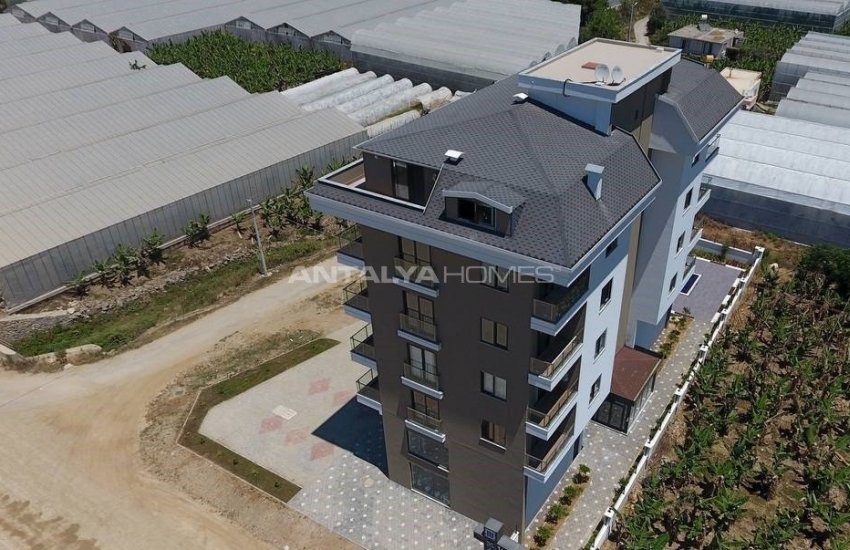 Flats for Investment Close to Amenities in Alanya, Kargicak 1