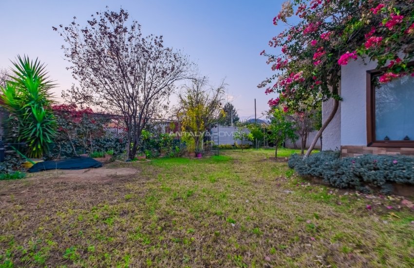 Specially-designed House with Garden in Antalya Aksu 13