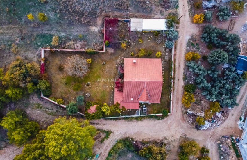 Specially-designed House with Garden in Antalya Aksu 4