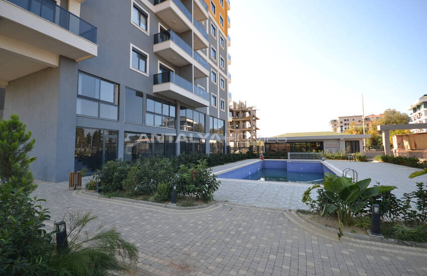 Investment Apartments in a Complex in Mahmutlar, Alanya 4