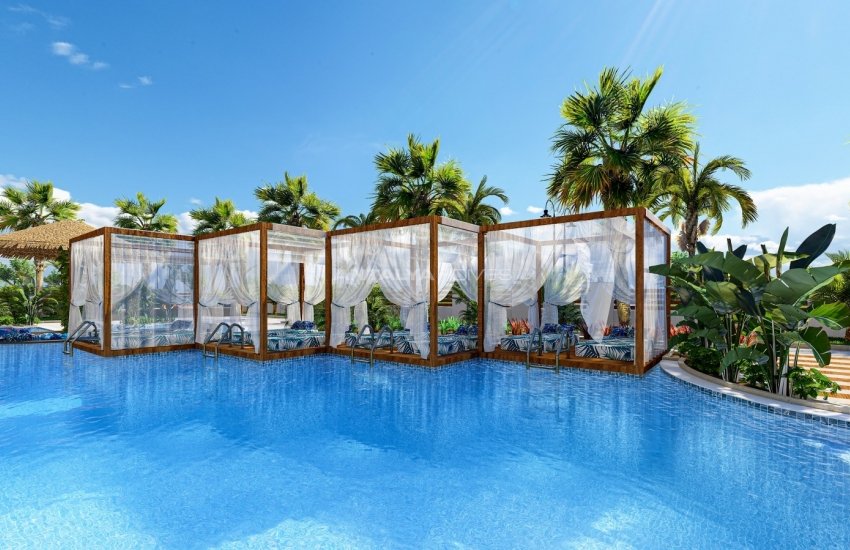 Centrally Located Luxury Apartments in a Complex with Pools in Alanya 13