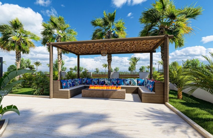 Centrally Located Luxury Apartments in a Complex with Pools in Alanya 18