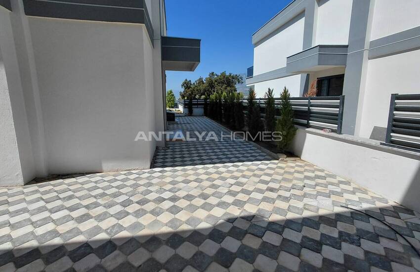 Villas Vue Sur Château Et Mer Avec Piscines Privées À Alanya 9