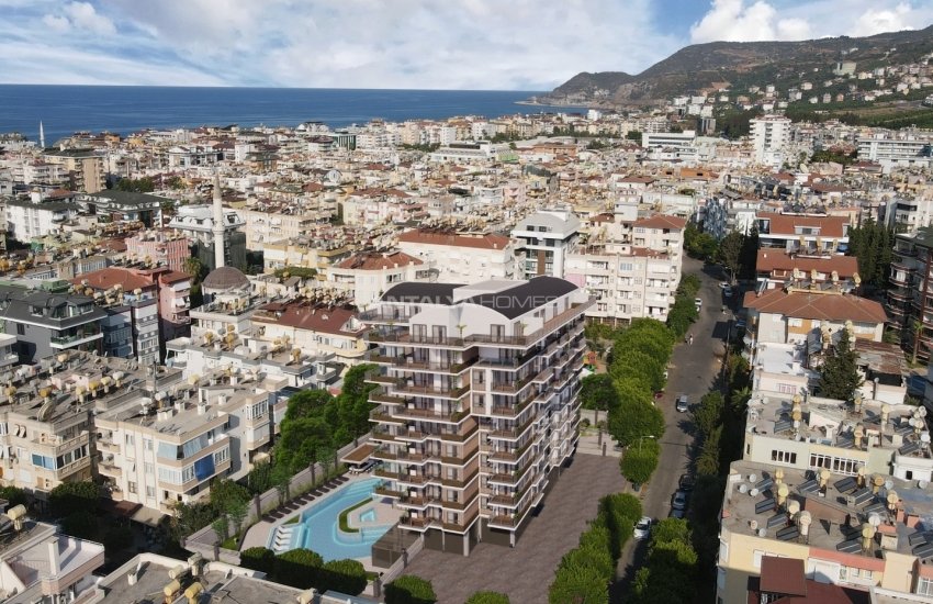 Properties in a Luxury Complex Close to Amenities in Alanya 3