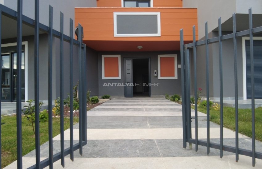 Homely and Comfortable Duplex Apartment in Antalya Guzeloba 3