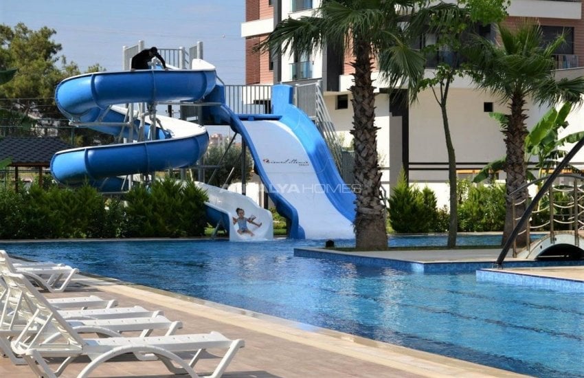 Panoramic View Chic Apartment in a Complex in Antalya Kepez 2