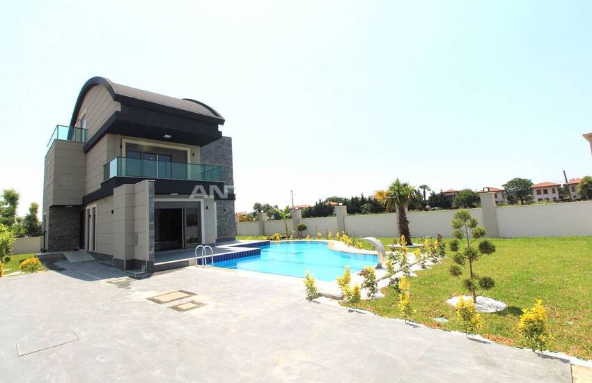 Современная Вилла в Кадрие Рядом с Полями для Гольфа 9