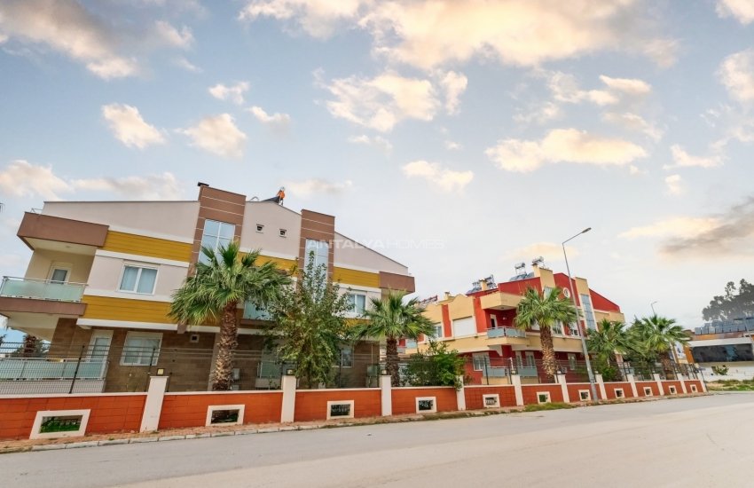 Sea View Aparthotel Close to the Airport in Muratpasa 4