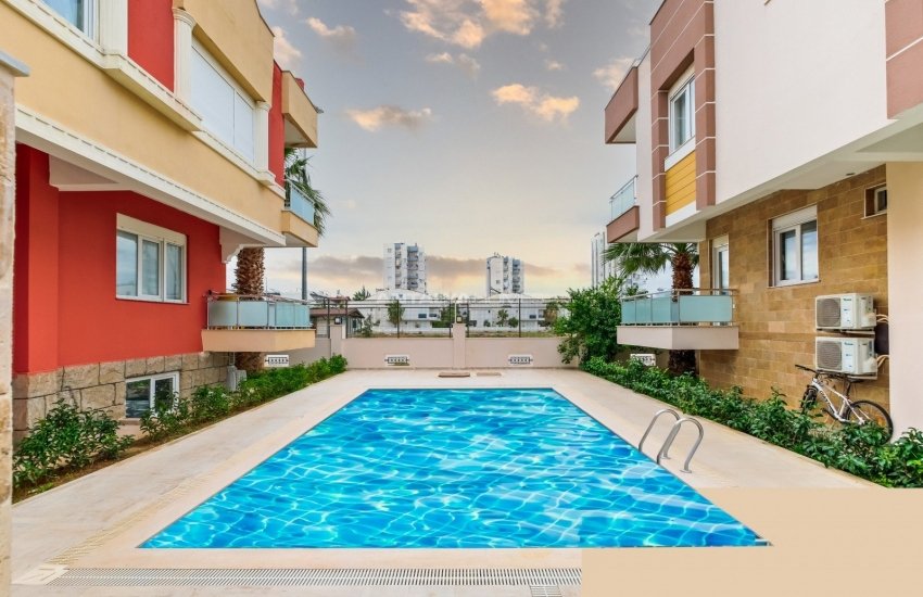 Sea View Aparthotel Close to the Airport in Muratpasa 1