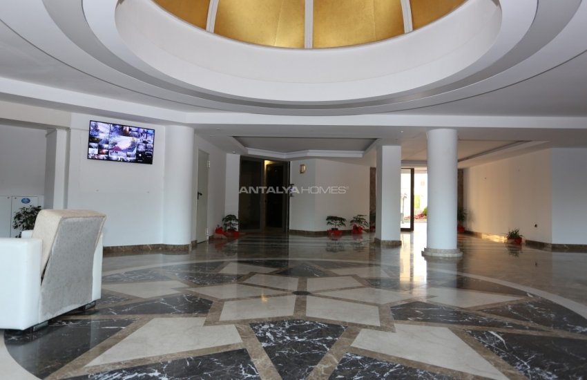 Luxury Apartments with Rich Interior Features in Konyaalti 4