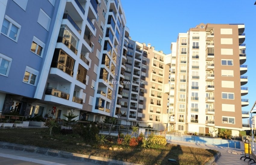 Luxury Apartments with Rich Interior Features in Konyaalti 18