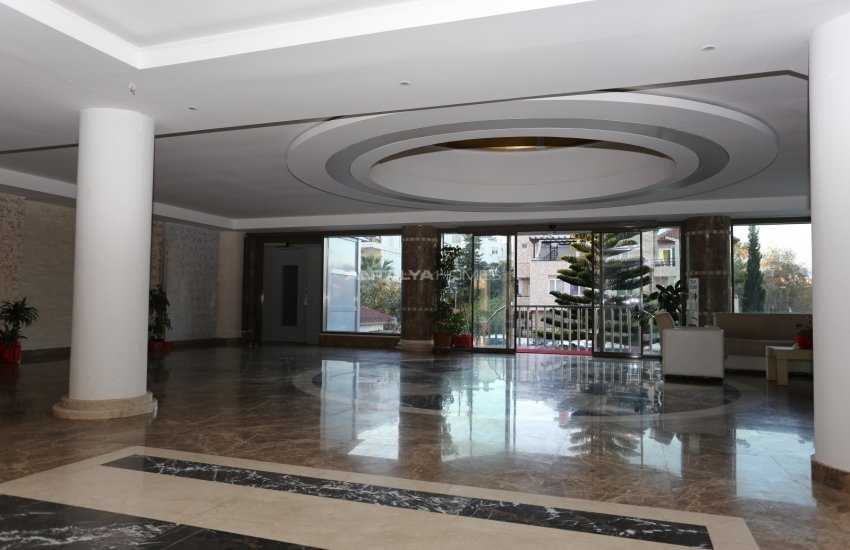 Luxury Apartments with Rich Interior Features in Konyaalti 20