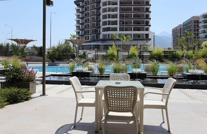 Flats with Sea and Mountain Views in Antalya Konyaalti 15