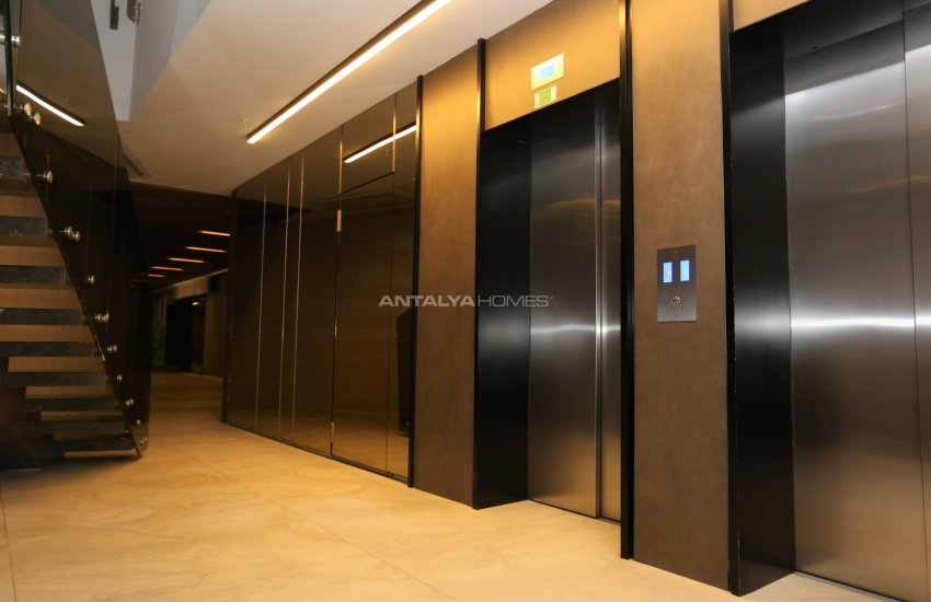 Flats with Sea and Mountain Views in Antalya Konyaalti 24