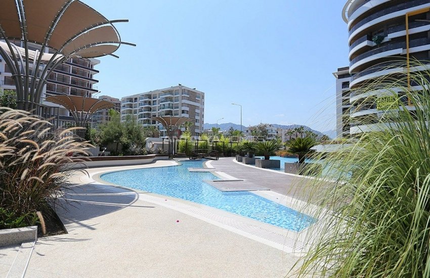 Flats with Sea and Mountain Views in Antalya Konyaalti 6