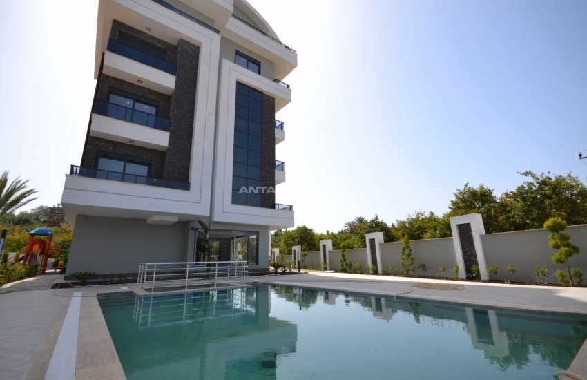 Spacious Properties Intertwined with Orange Garden in Alanya 2