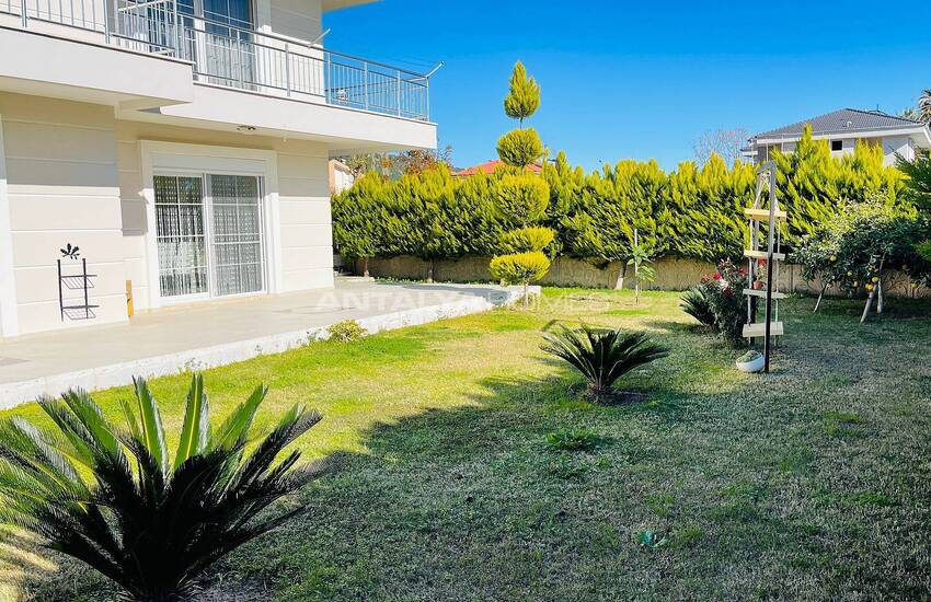 ویلای مستقل، نزدیک به دریا و تمامی امکانات در کمر 4