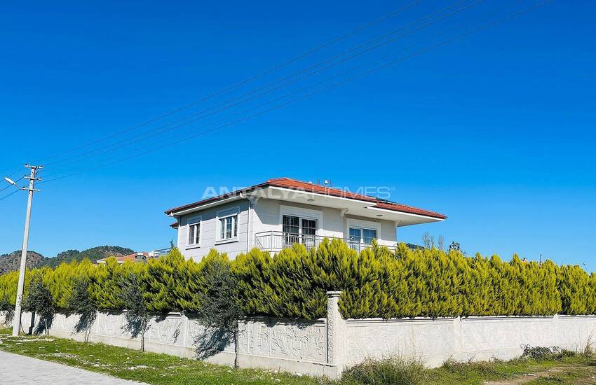 ویلای مستقل، نزدیک به دریا و تمامی امکانات در کمر 2