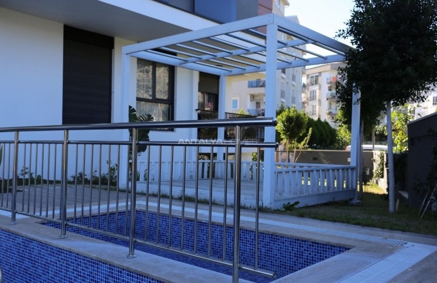 Stylish Flats in a Complex with Swimming Pool in Konyaalti 16