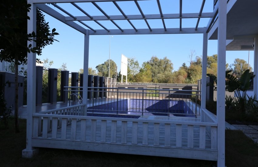 Stylish Flats in a Complex with Swimming Pool in Konyaalti 17