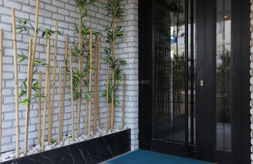 Stylish Flats in a Complex with Swimming Pool in Konyaalti 18