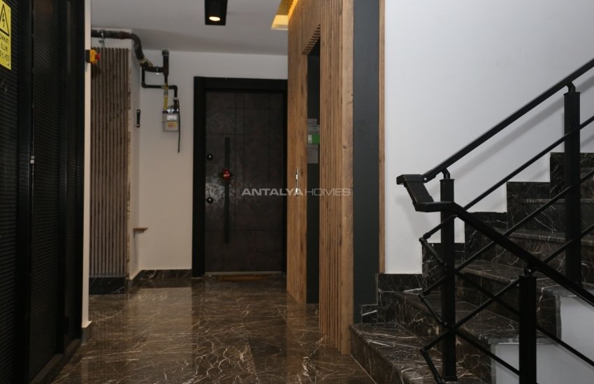 Stylish Flats in a Complex with Swimming Pool in Konyaalti 22